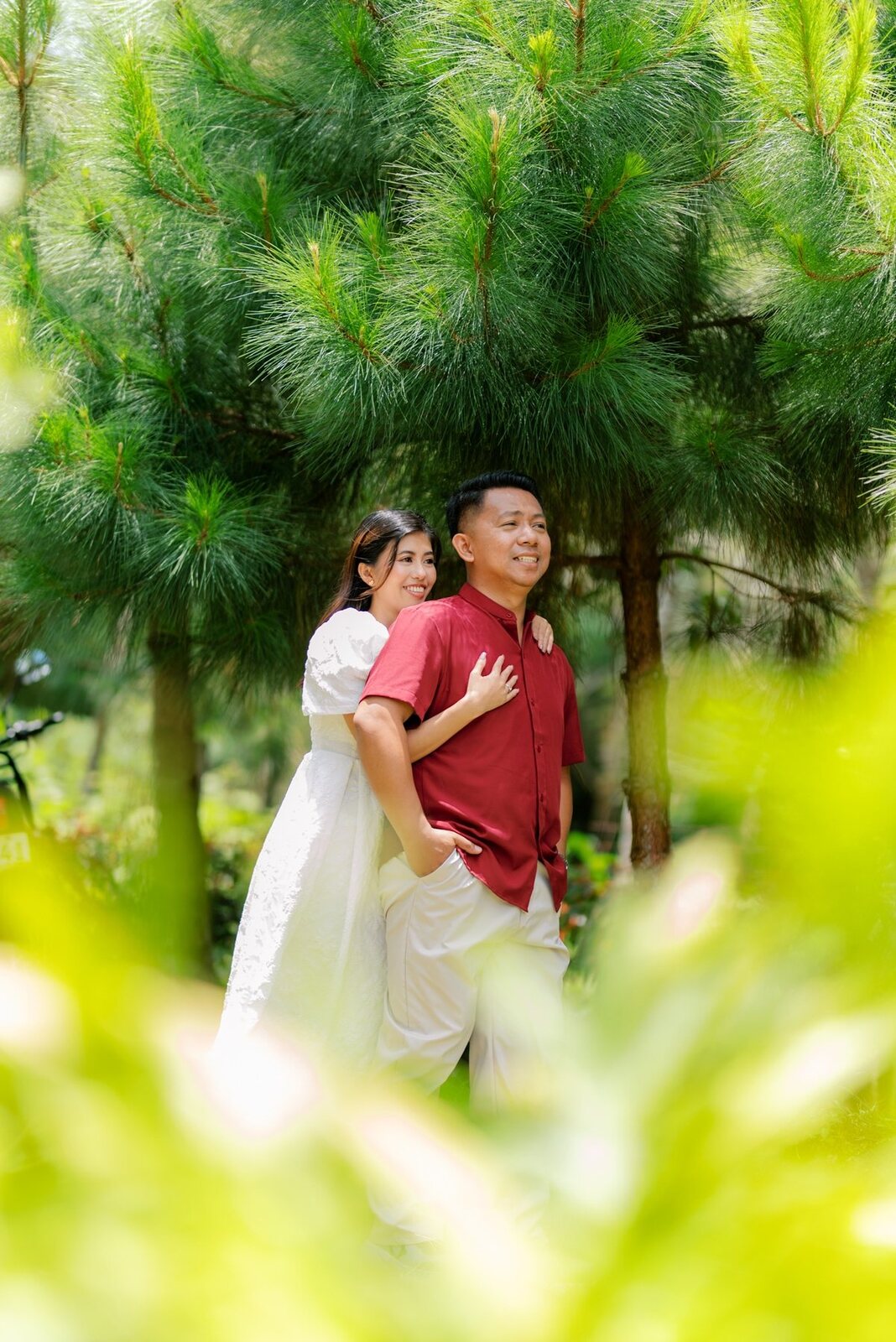 Shelo and Majorie in a garden