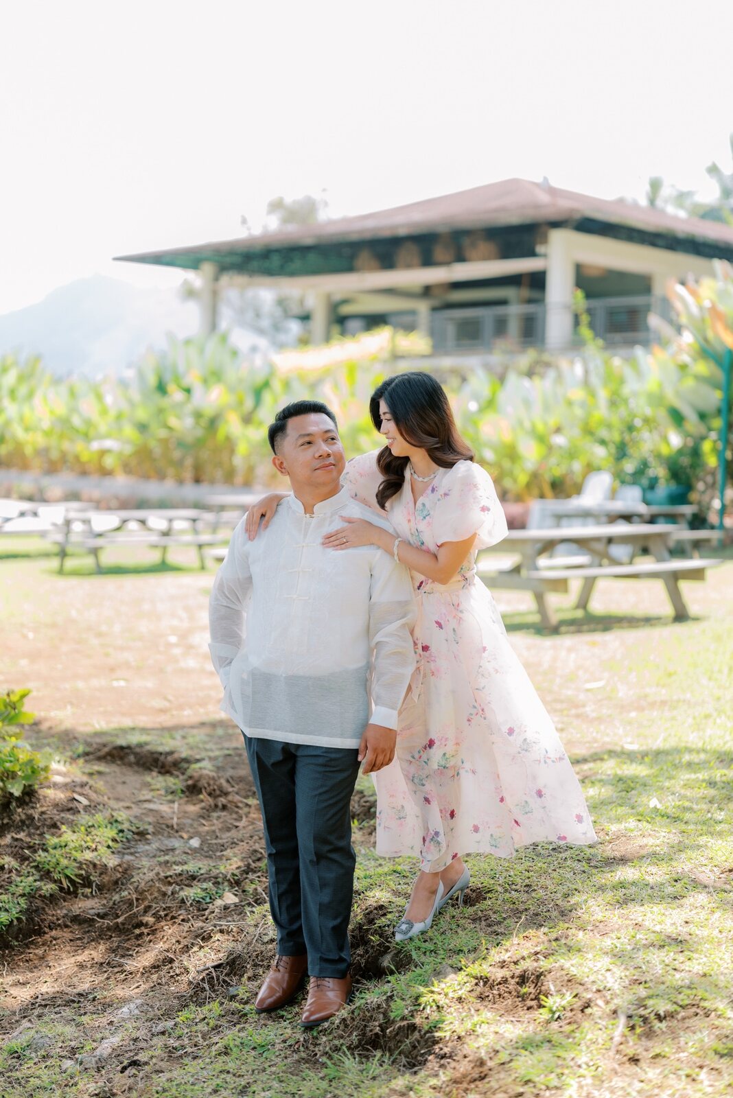 Shelo and Majorie by the venue garden
